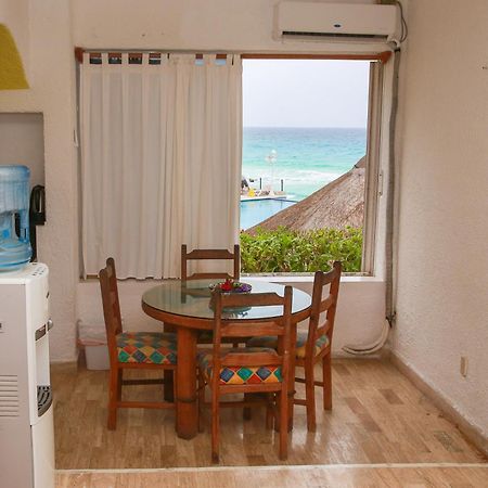 Cancun Beach Aparthotel Brisas Esterno foto
