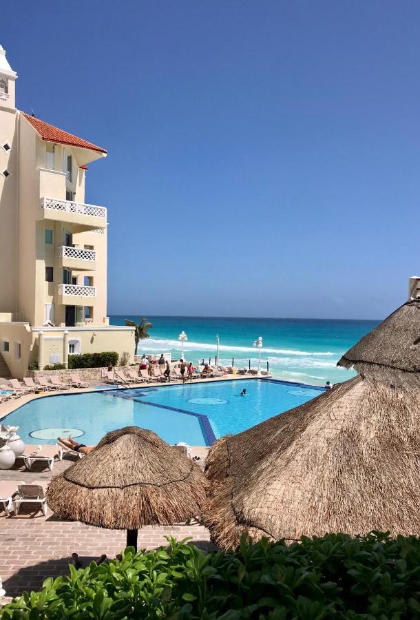 Cancun Beach Aparthotel Brisas Esterno foto